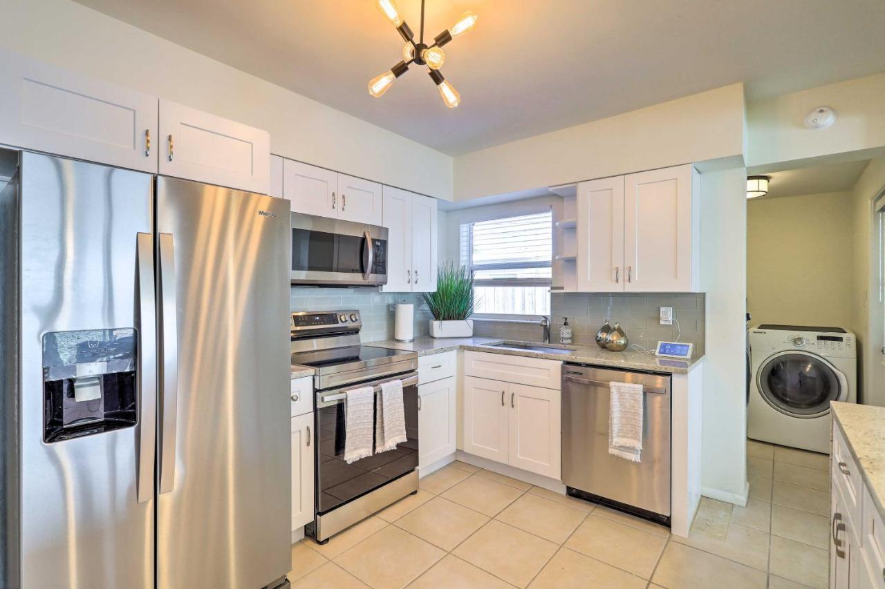 Cute And Cozy Florida Duplex Walk To Beaches! Cocoa Beach Exterior foto